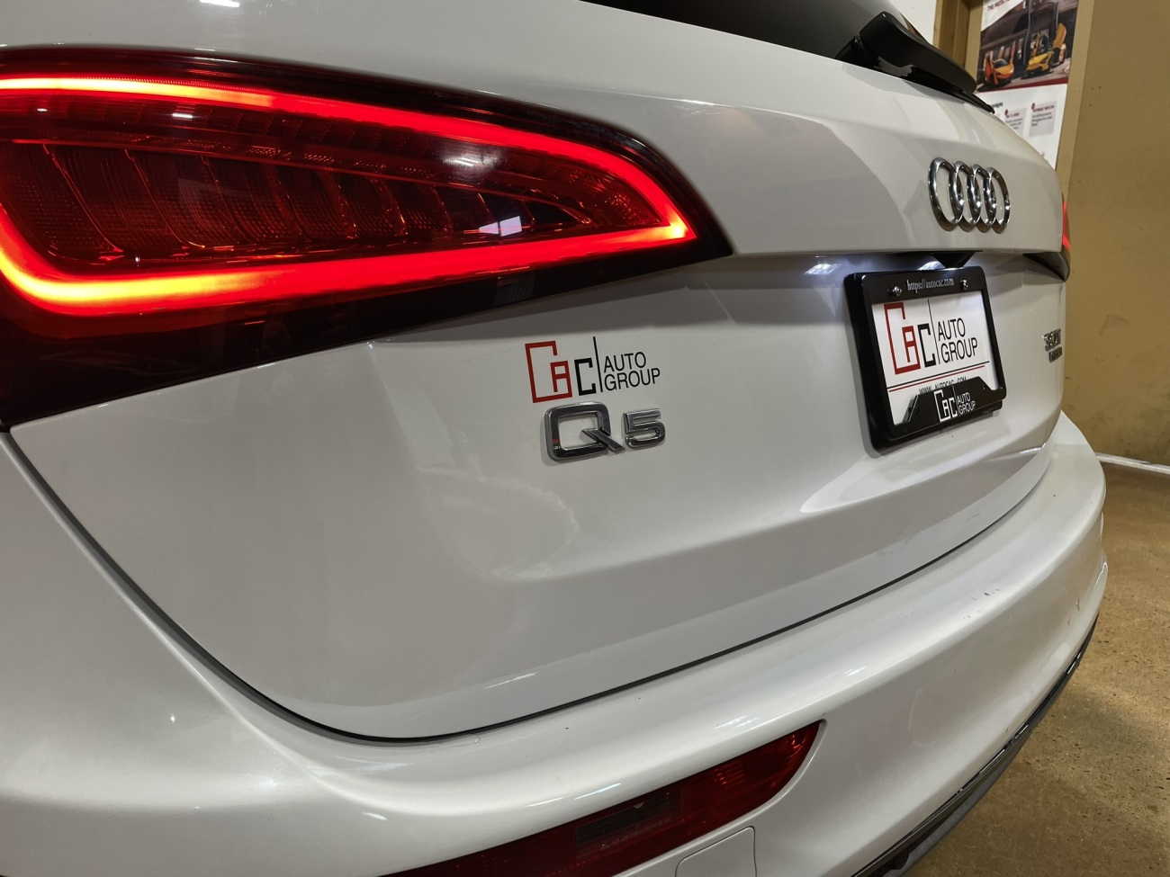 2016 Audi Q5 3.0T Premium Plus S line photo 25